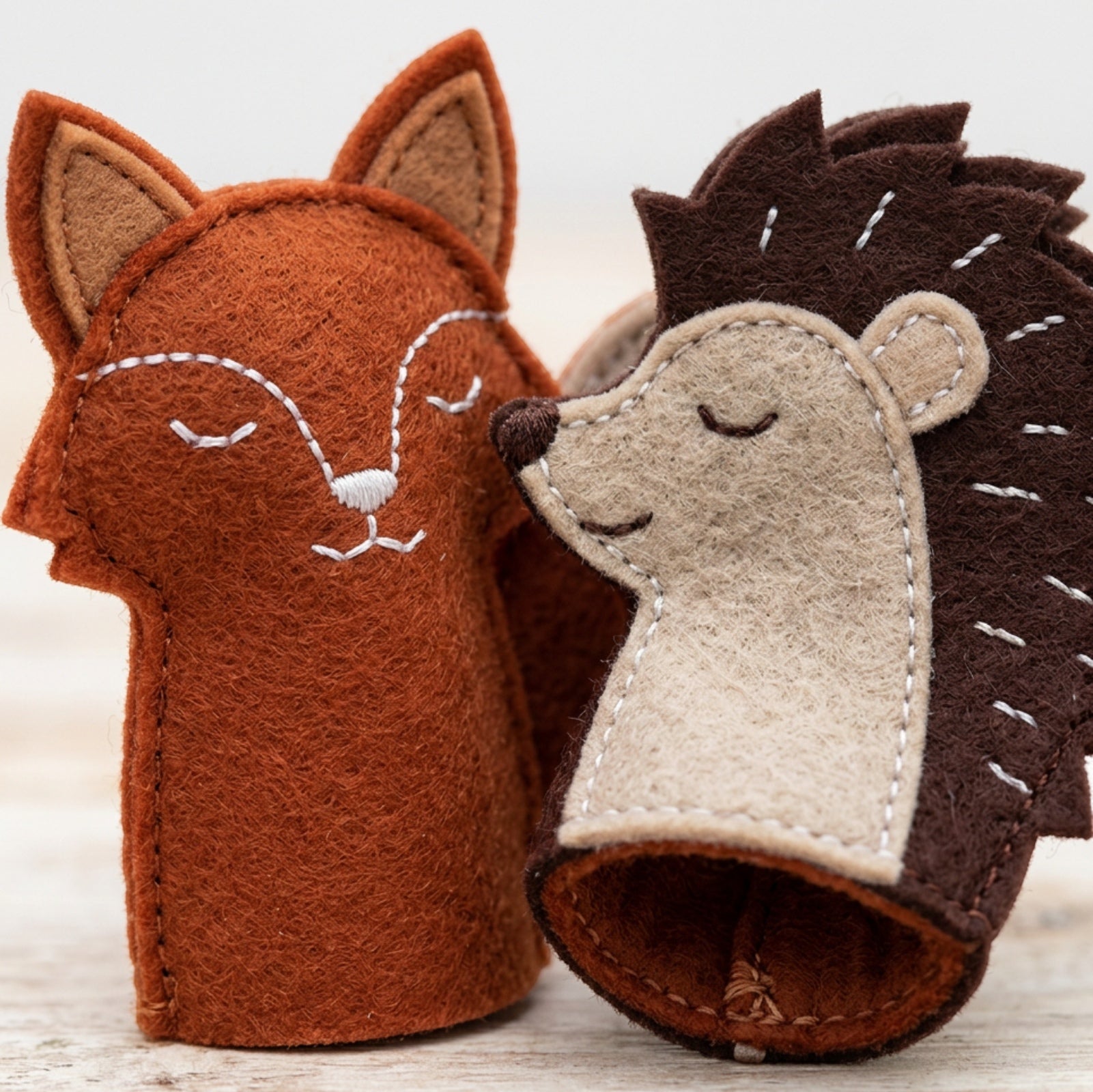 Fivt Woodtrail Felt Finger Puppets 3.7 in Set of 6 - Detail view
